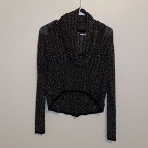 Turtle neck long sleeve blouse